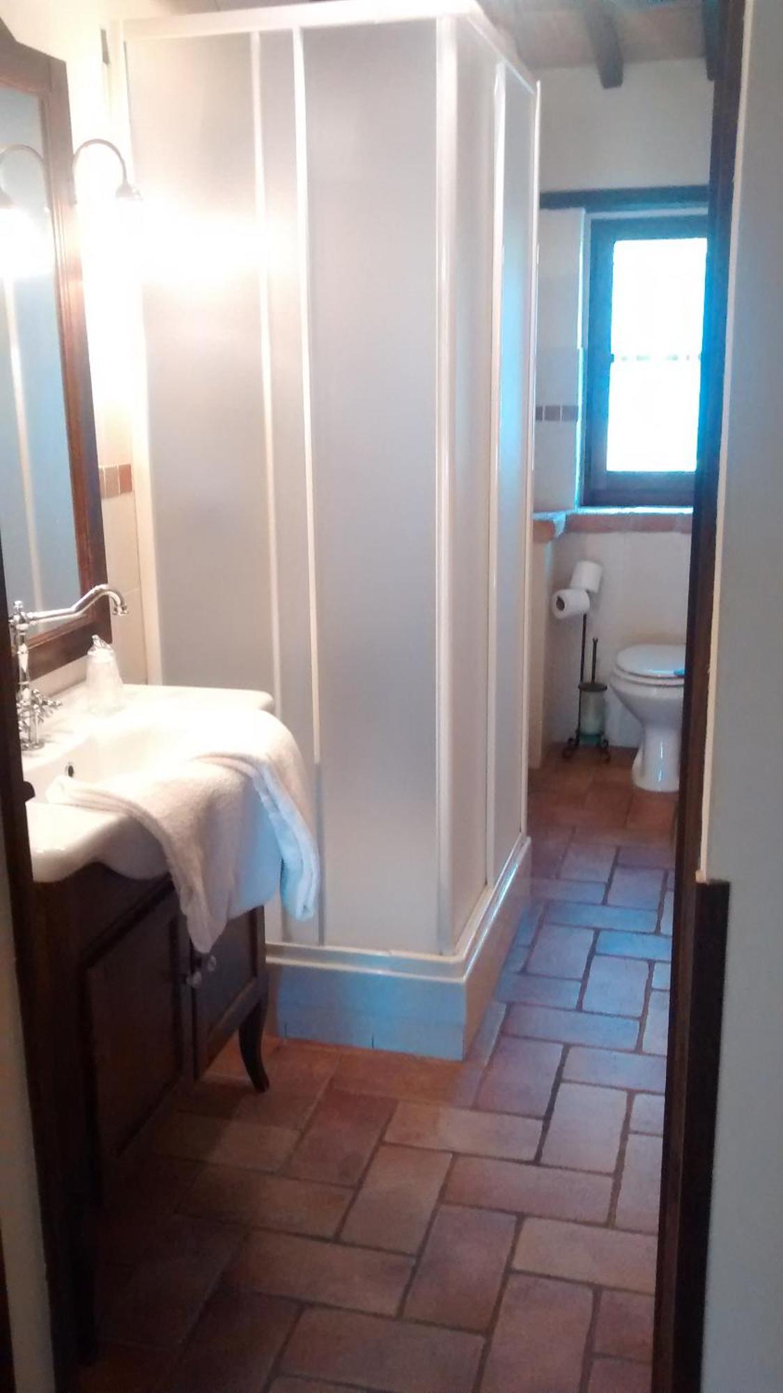 Agriturismo Casale Delle Lucrezie Тоди Экстерьер фото