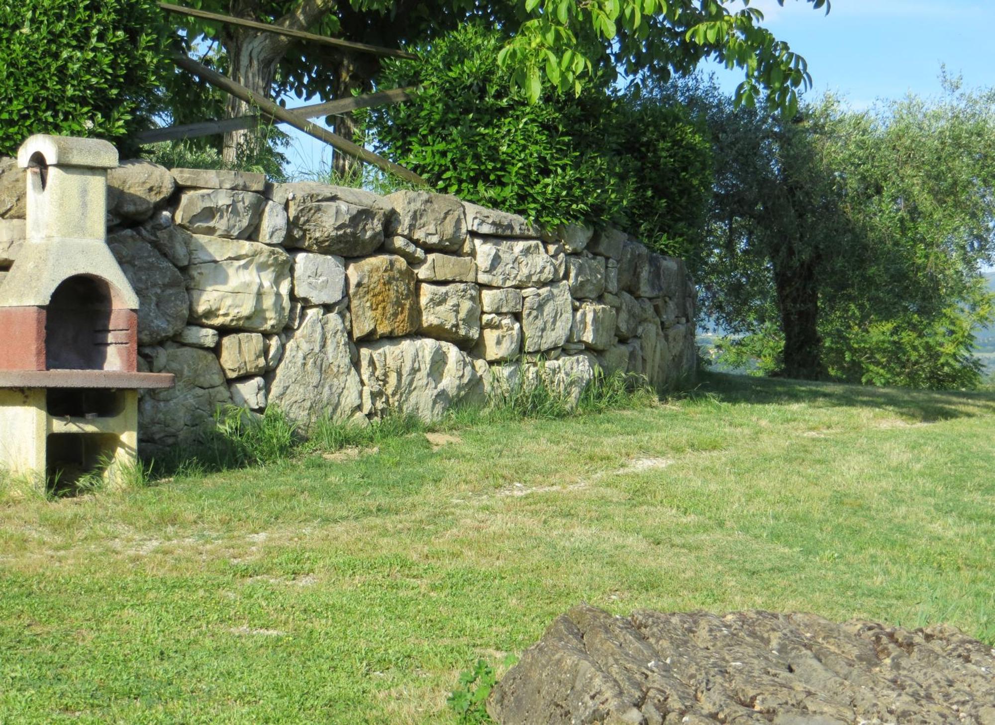 Agriturismo Casale Delle Lucrezie Тоди Экстерьер фото