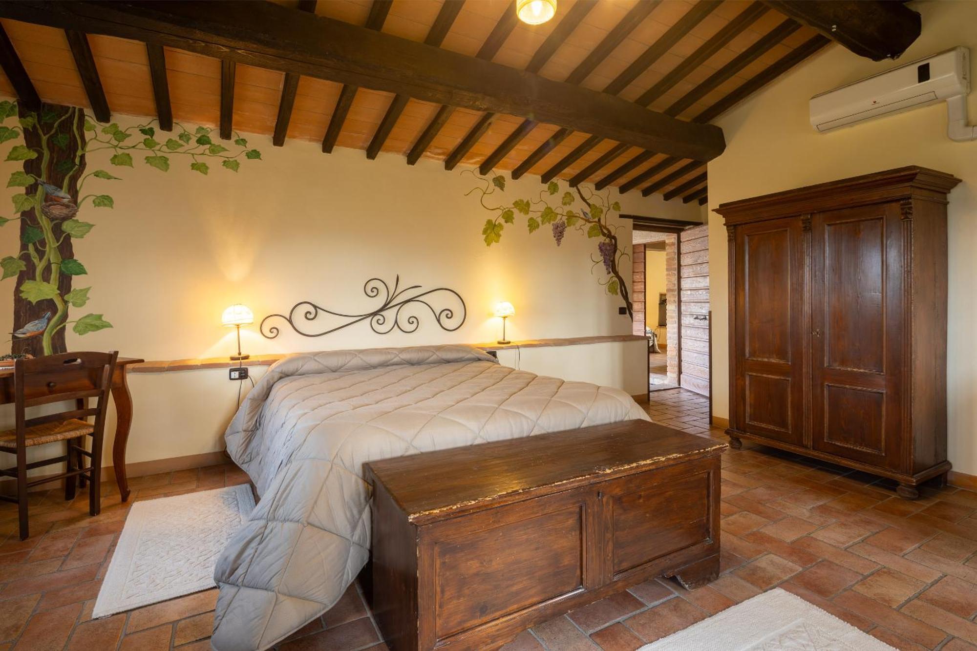 Agriturismo Casale Delle Lucrezie Тоди Экстерьер фото